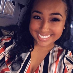 Meet your Posher, Symone